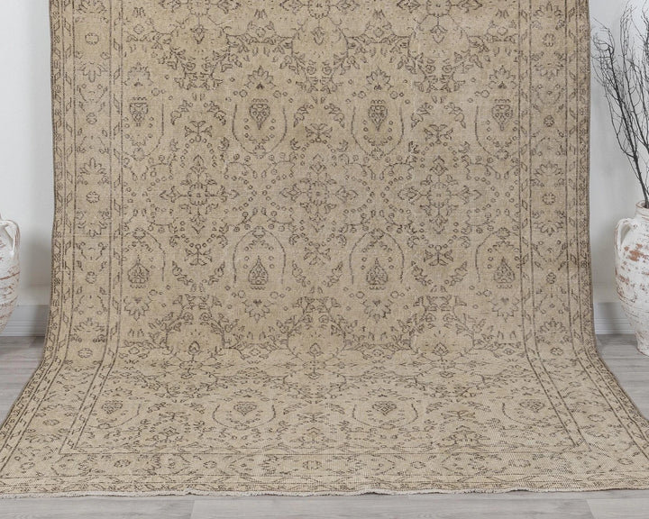 Beige Turkish Oushak Rug 6' 3" x 10' Hand-Knotted | No. VR92677