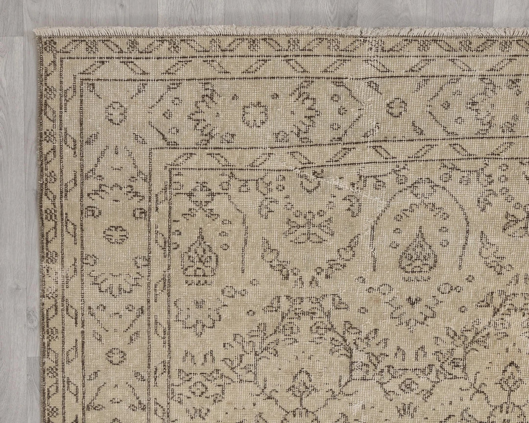 Beige Turkish Oushak Rug 6' 3" x 10' Hand-Knotted | No. VR92677