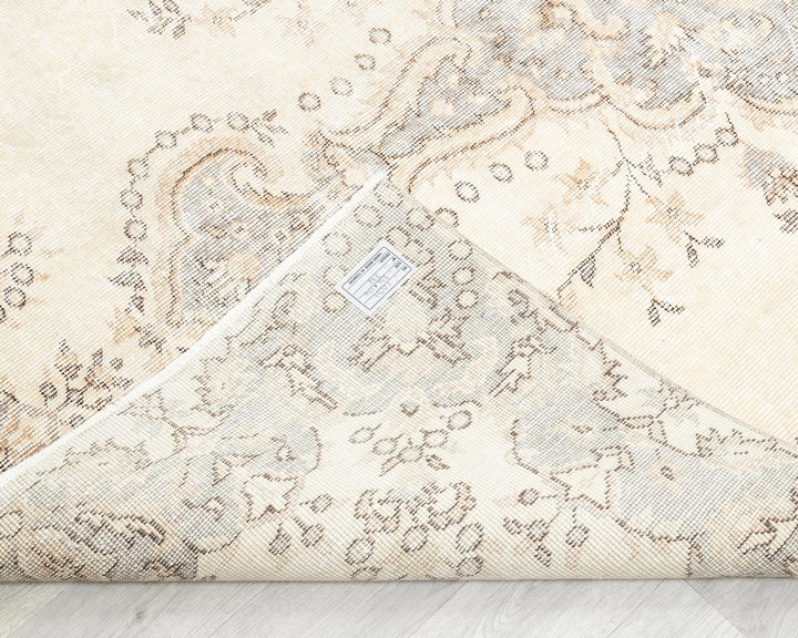 Beige Turkish Oushak Rug 8' 2" x 4' 11" Hand-Knotted | No. VR92834