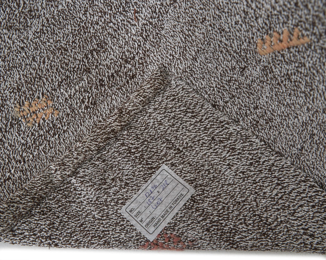 Gray Kilim Rug 6' 1" x 7' 2" | No. VR92845