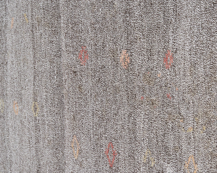 Gray Kilim Rug 6' 1" x 7' 2" | No. VR92845