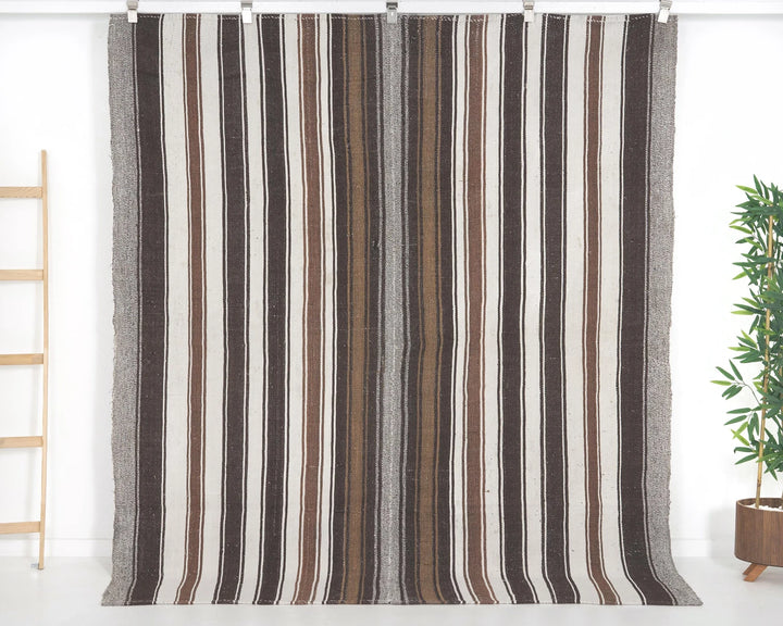 Multicolor Turkish Kilim Rug 6'7" x 7'3" Flat-Weave | No. VR92948