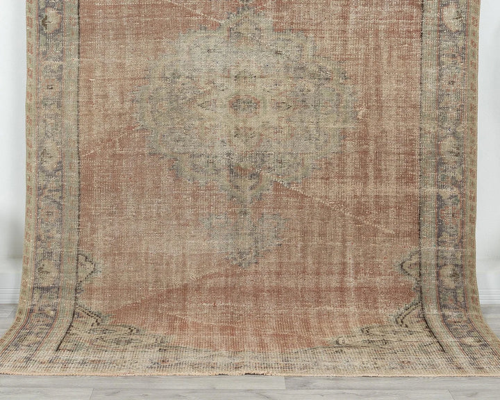 Multicolor Turkish Oushak Rug 5' 4" x 8' 5" Hand-Knotted | No. VR93101