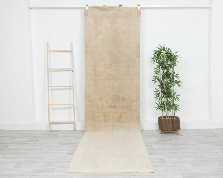 Beige Turkish Oushak Rug 3' 1" x 11' 6" Hand-Knotted | No. VR93347