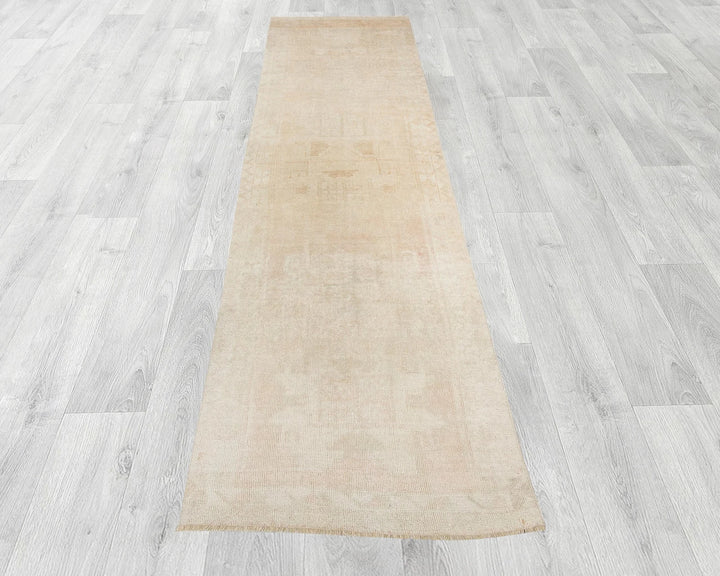 Beige Turkish Oushak Rug 3' 1" x 11' 6" Hand-Knotted | No. VR93347