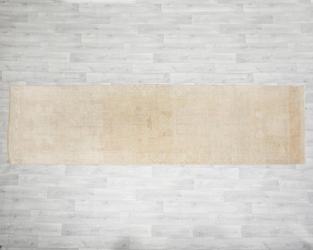 Beige Turkish Oushak Rug 3' 1" x 11' 6" Hand-Knotted | No. VR93347