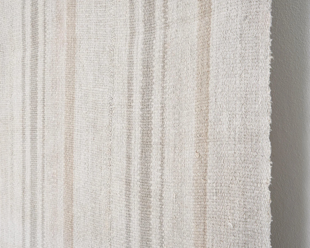 White Kilim Rug 6' 3" x 7' 3" | No. VR93685