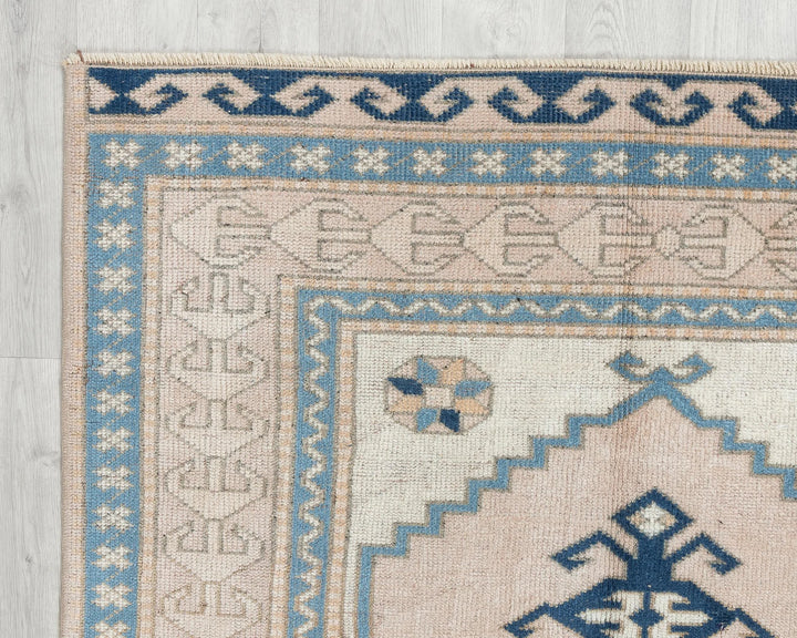 Beige Turkish Oushak Rug 4' 1" x 6' 1" Hand-Knotted | No. VR93814