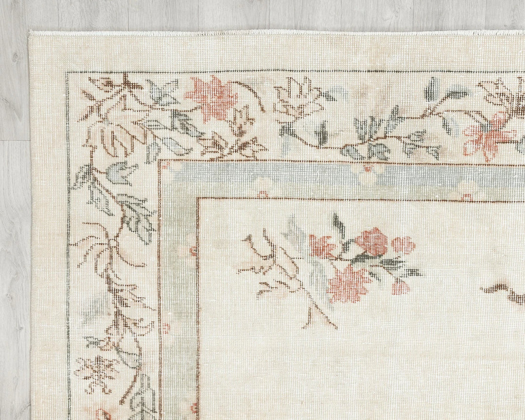 Beige Turkish Oushak Rug 6' 6" x 9' 11" Hand-Knotted border