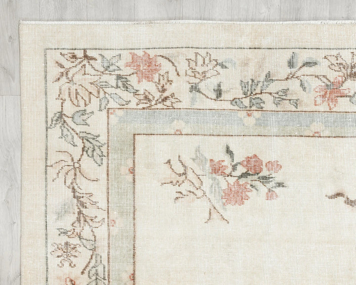 Beige Turkish Oushak Rug 6' 6" x 9' 11" Hand-Knotted border