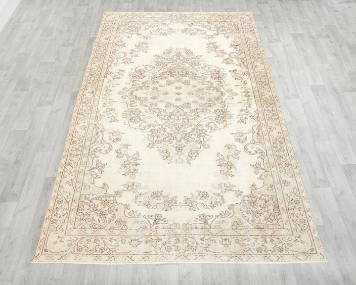 Beige Turkish Oushak Rug 5' 4" x 8' 10" Hand-Knotted | No. VR94020