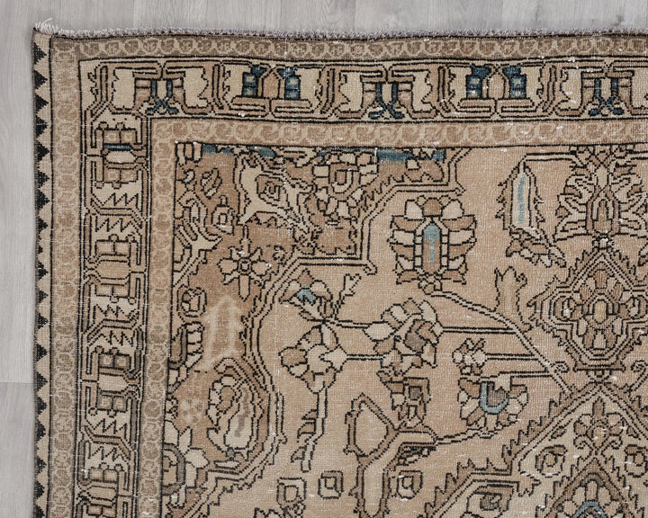 Multicolor Turkish Oushak Rug 6'6" x 10' Hand-Knotted border