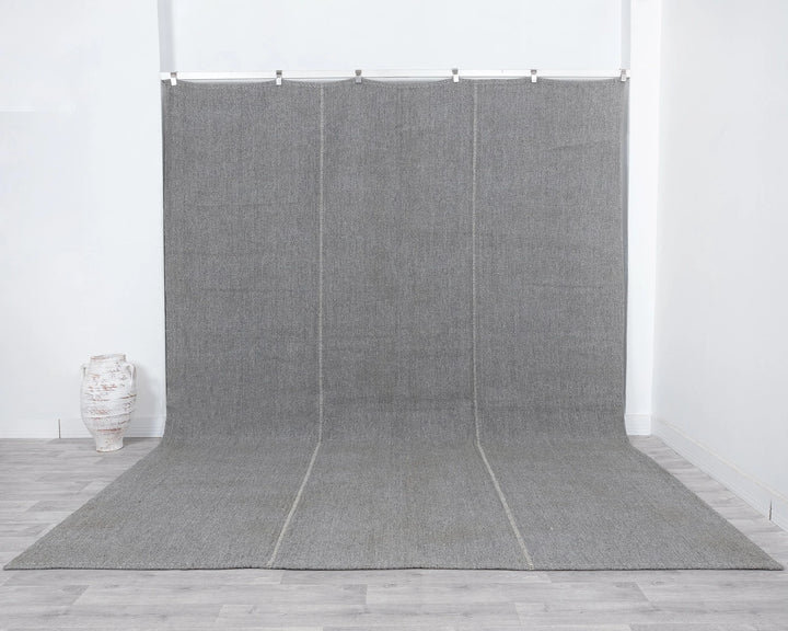 Gray Kilim Rug 9' 10" x 11' 7" | No. VR94159