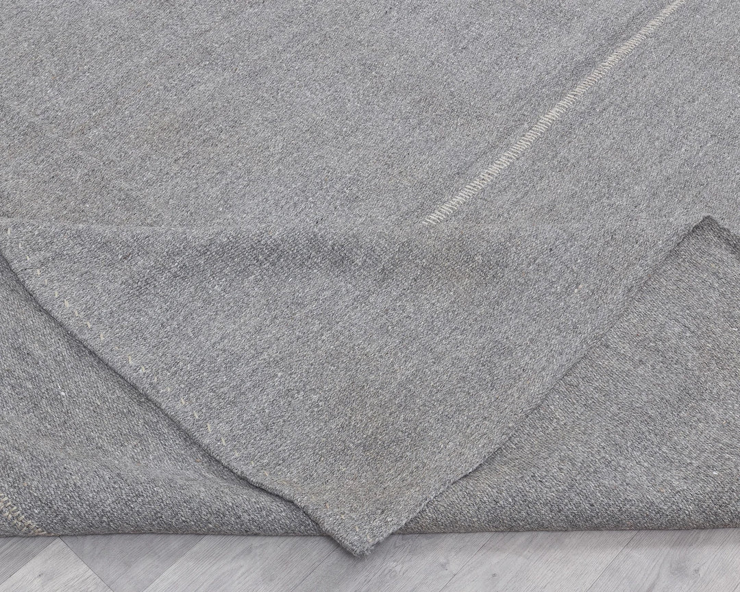 Gray Kilim Rug 9' 10" x 11' 7" | No. VR94159