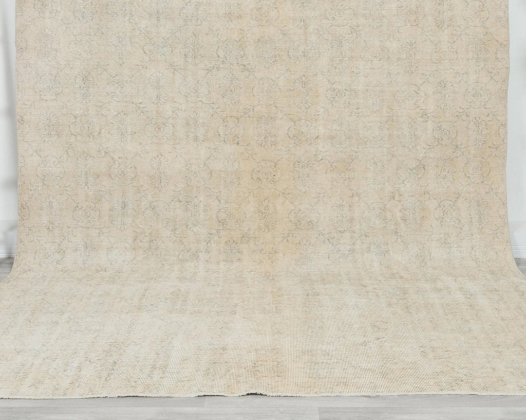 Beige Turkish Oushak Rug 7'2" x 10'7" Hand-Knotted | No. VR94229