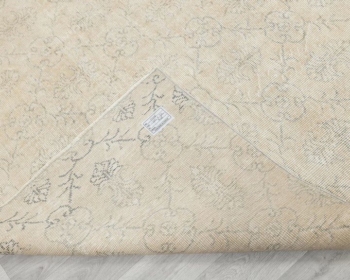 Beige Turkish Oushak Rug 7'2" x 10'7" Hand-Knotted | No. VR94229