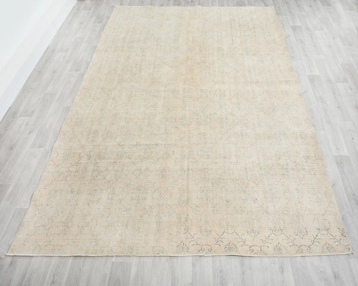 Beige Turkish Oushak Rug 7'2" x 10'7" Hand-Knotted | No. VR94229