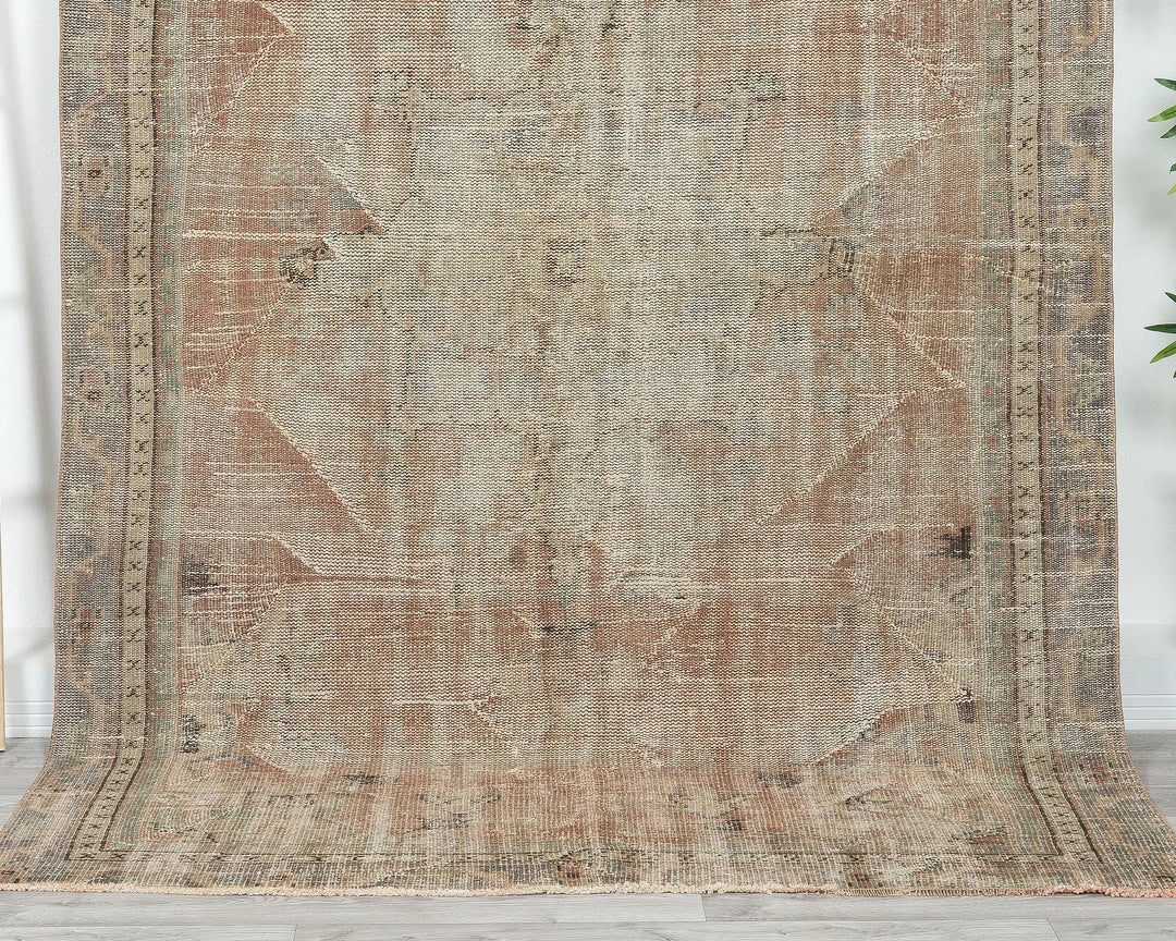 Multicolor Turkish Oushak Rug 5' 7" x 8' 6" Hand-Knotted | No. VR94684