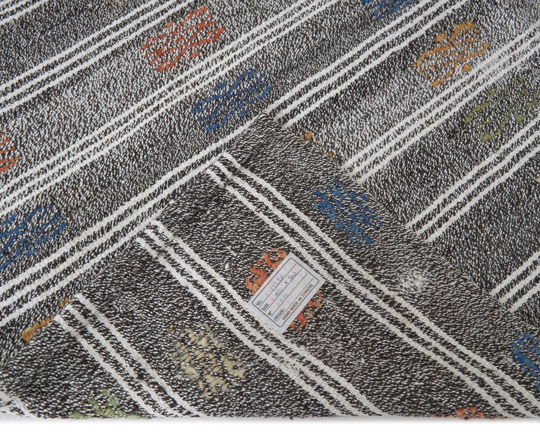 Gray Turkish Kilim Rug 3'8" x 9'11" Flat-Weave | No. VR95001