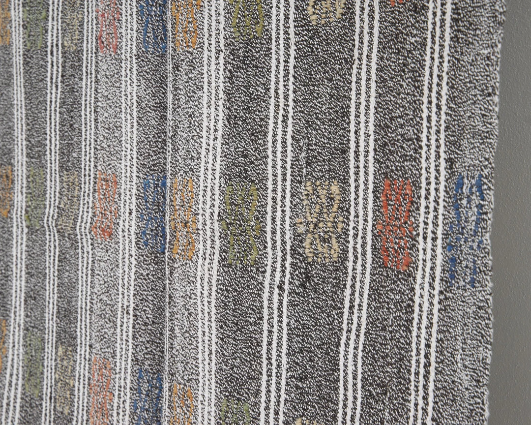 Gray Turkish Kilim Rug 3'8" x 9'11" Flat-Weave | No. VR95001