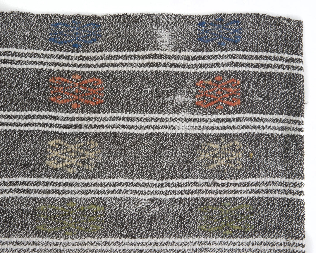 Gray Turkish Kilim Rug 3'8" x 9'11" Flat-Weave | No. VR95001