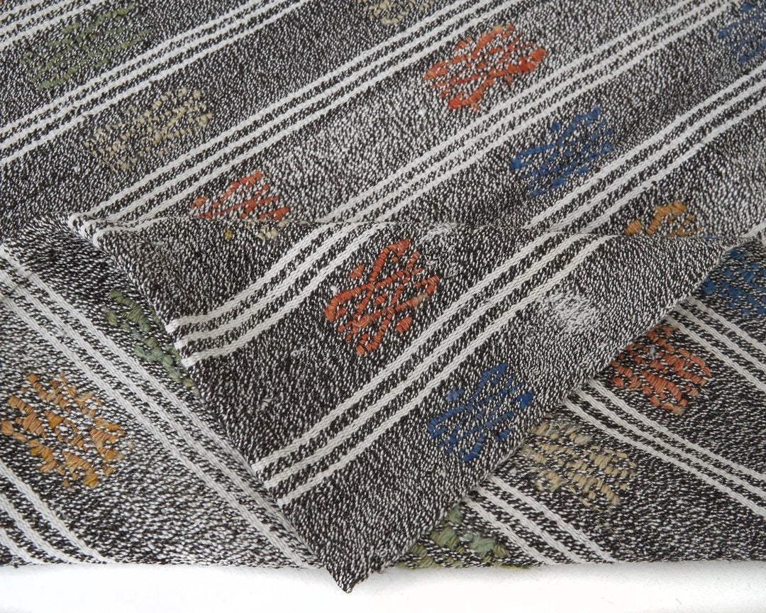 Gray Turkish Kilim Rug 3'8" x 9'11" Flat-Weave | No. VR95001