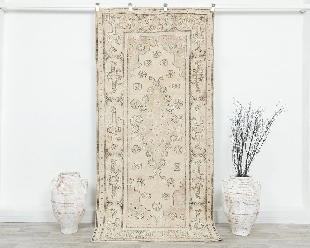 Multicolor Turkish Oushak Rug 7' 10" x 3' 8" Hand-Knotted | No. VR95064