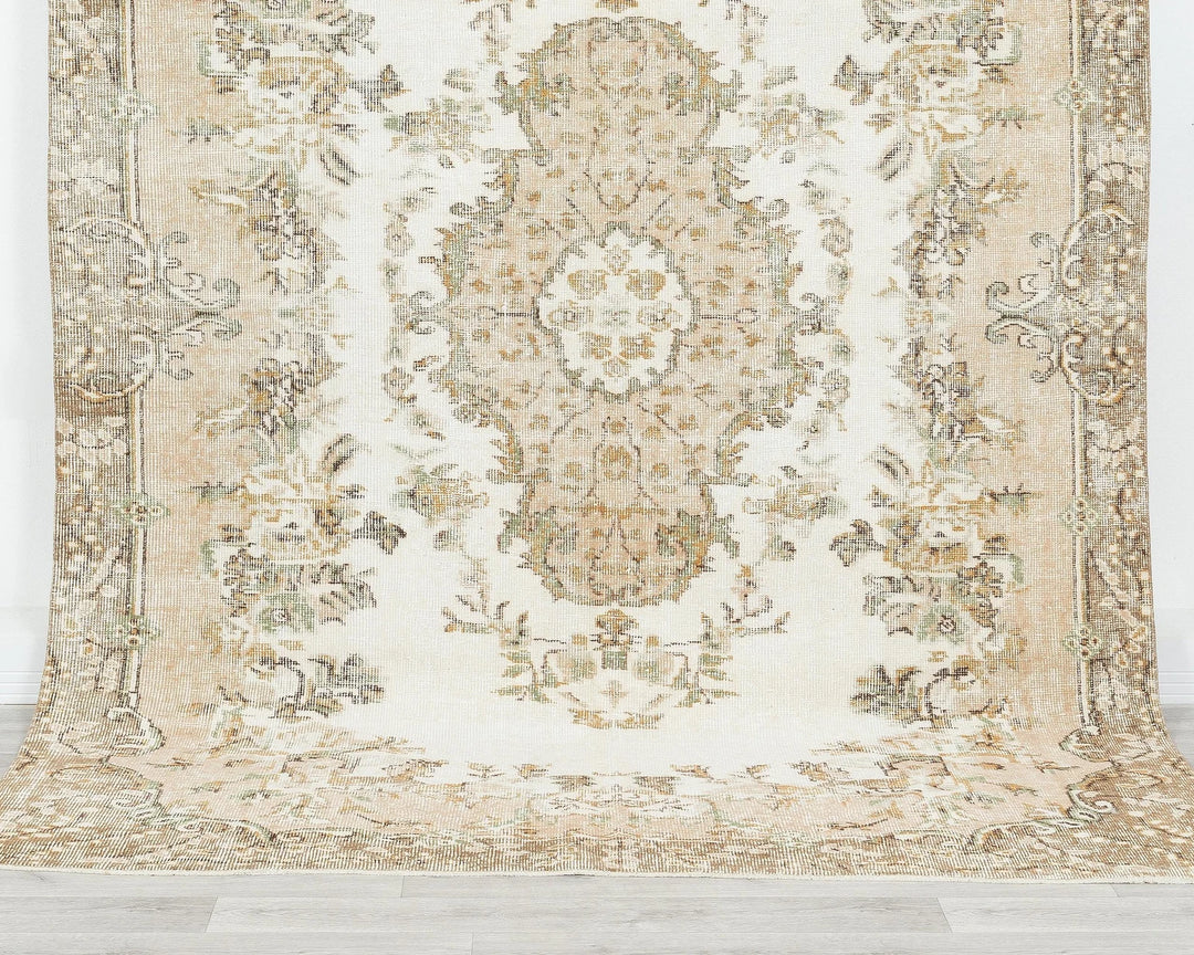 Multicolor Turkish Oushak Rug 8' 2" x 6' 3" Hand-Knotted | No. VR95110