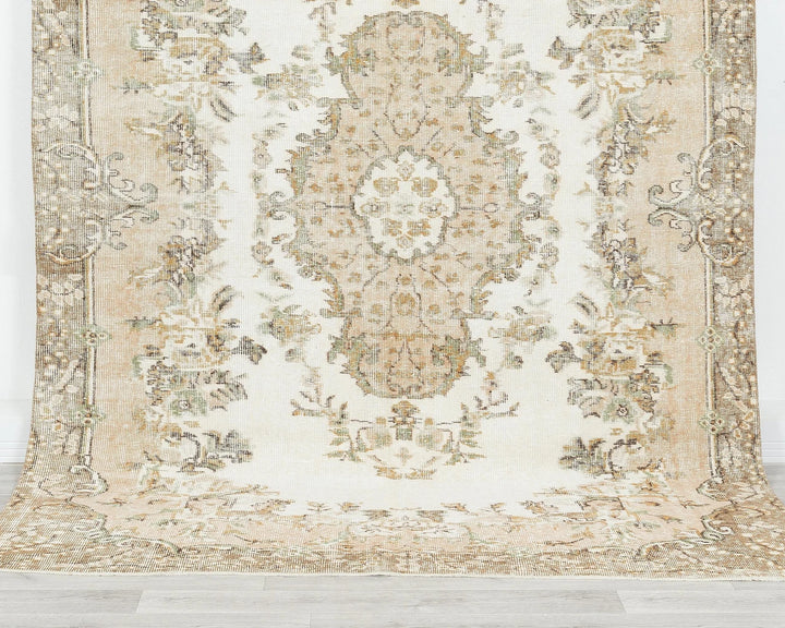 Multicolor Turkish Oushak Rug 8' 2" x 6' 3" Hand-Knotted | No. VR95110