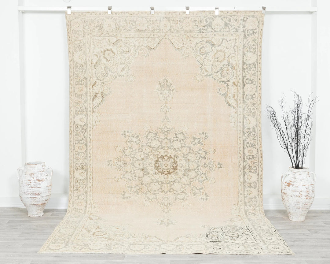 Beige Turkish Oushak Rug 6'7" x 10'6" Hand-Knotted | No. VR95180