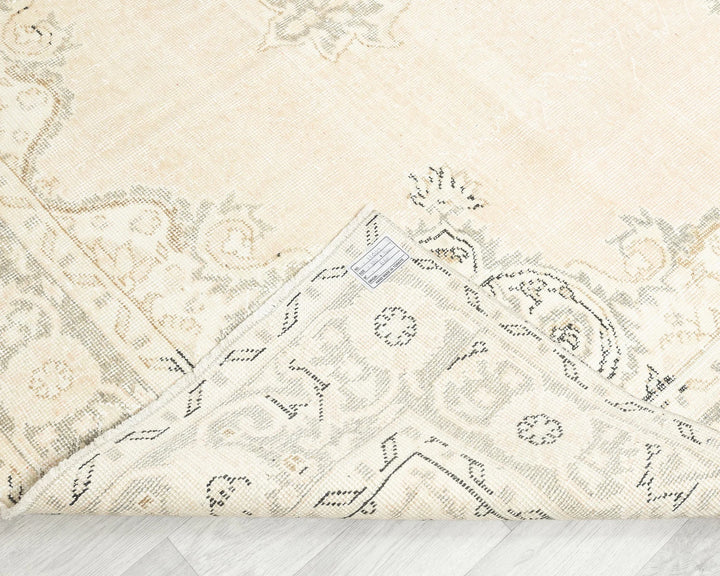 Beige Turkish Oushak Rug 6'7" x 10'6" Hand-Knotted | No. VR95180