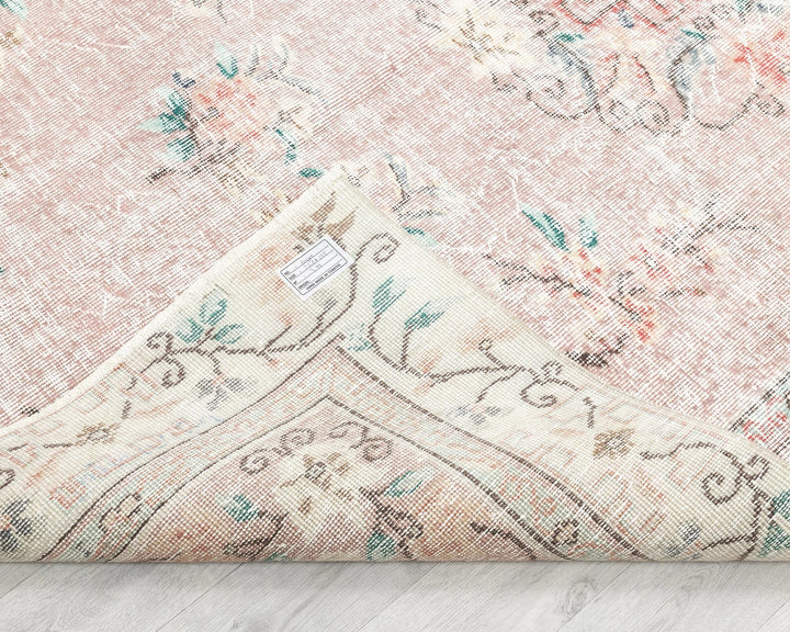 Pink Turkish Oushak Rug 5'1" x 8'6" Hand-Knotted texture