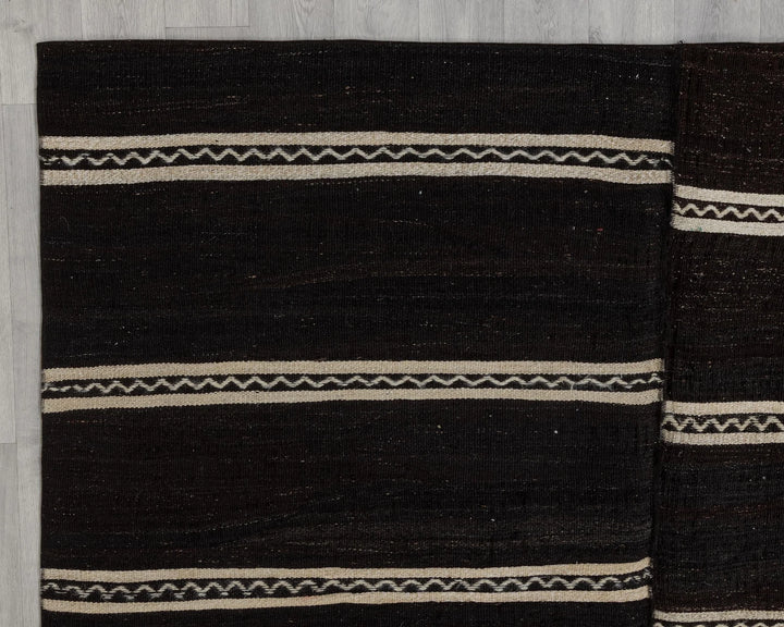 Brown Turkish Kilim Rug 6' x 12' Flat-Weave border