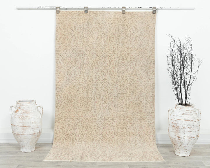 Beige Turkish Oushak Rug 3'8" x 6'7" Hand-Knotted | No. VR95336
