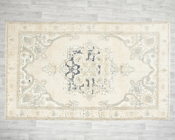 Beige Turkish Oushak Rug 6'1" x 9'10" Hand-Knotted view 9