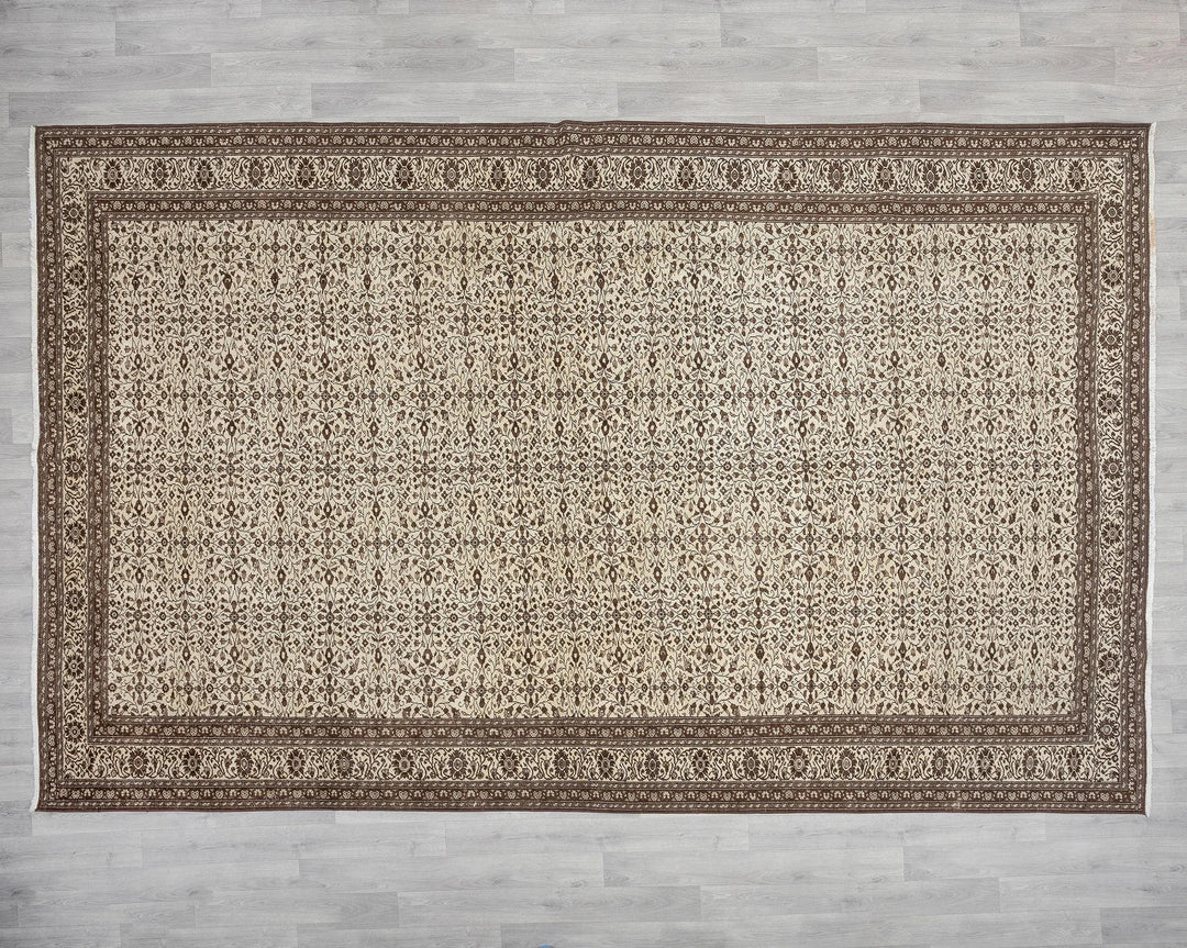 Multicolor Turkish Oushak Rug 8' 5" x 12' 8" Hand-Knotted texture
