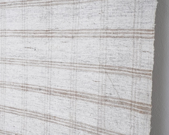 White Kilim Rug 6' x 9' | No. VR95986