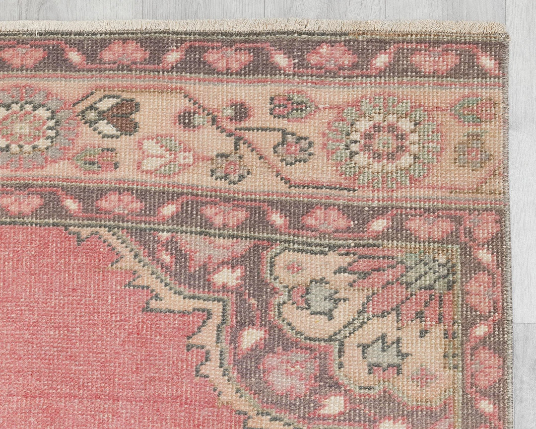 Pink Runner Rug 3' 2" x 12' 5" | No. VR96165