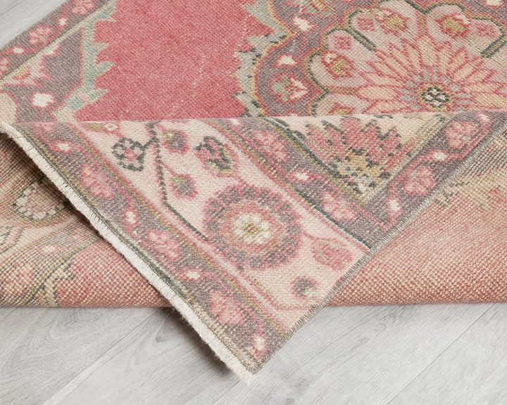 Pink Runner Rug 3' 2" x 12' 5" | No. VR96165