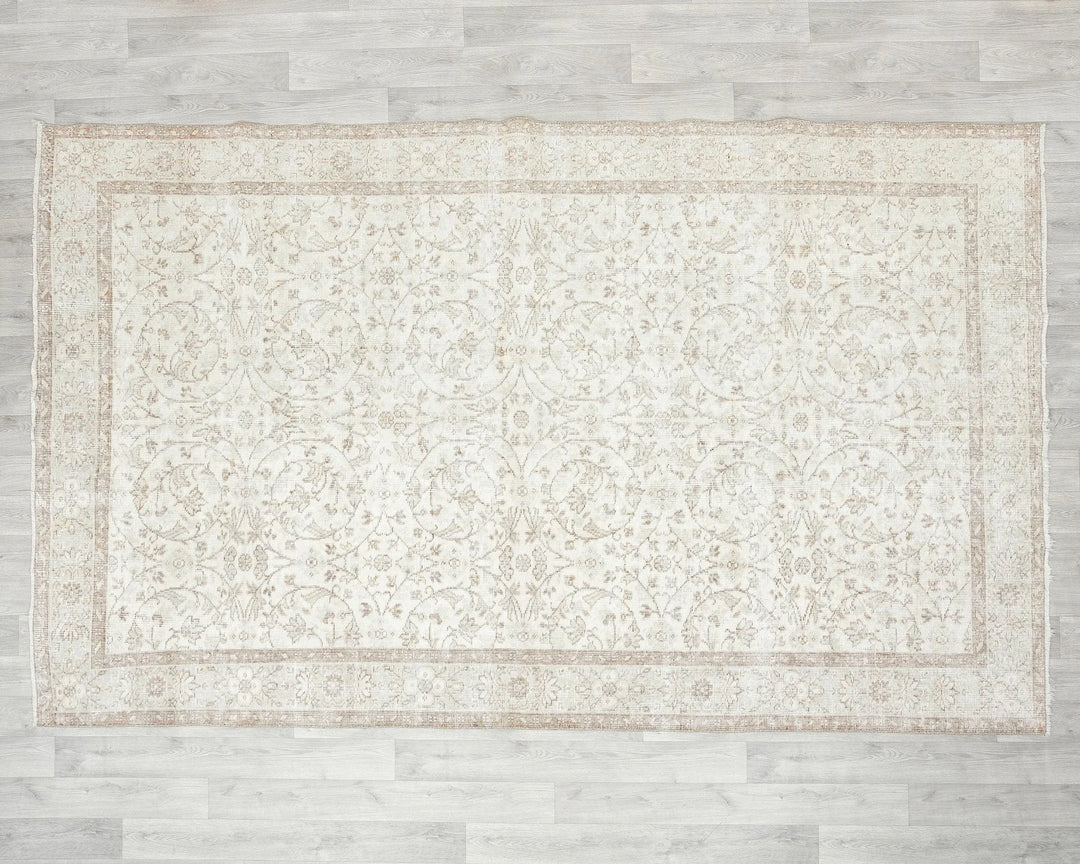 Beige Turkish Oushak Rug 6'1" x 9'7" Hand-Knotted | No. VR96176