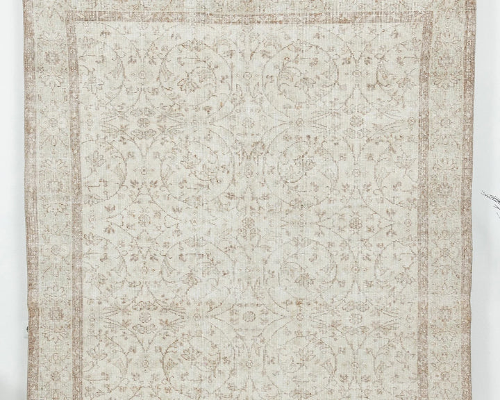 Beige Turkish Oushak Rug 6'1" x 9'7" Hand-Knotted | No. VR96176