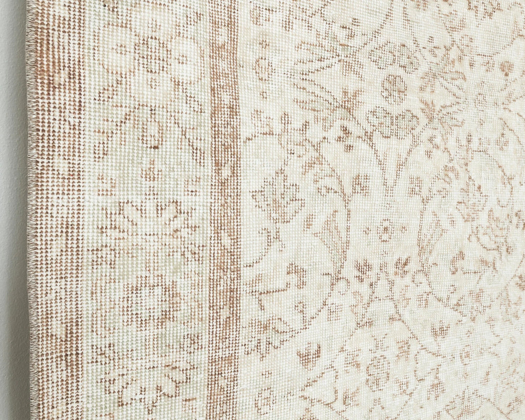 Beige Turkish Oushak Rug 6'1" x 9'7" Hand-Knotted | No. VR96176