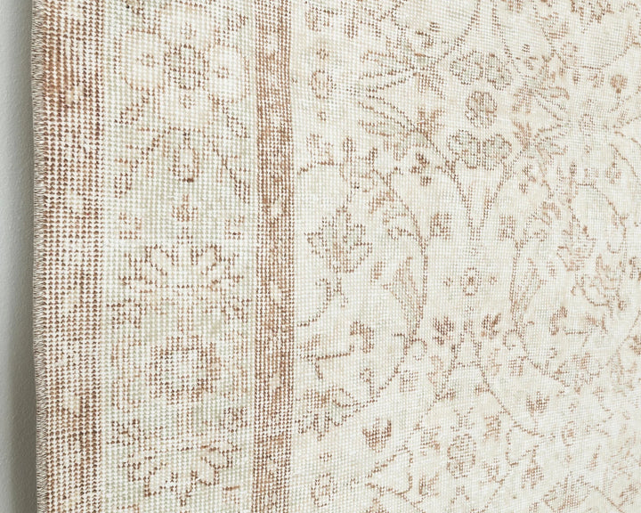 Beige Turkish Oushak Rug 6'1" x 9'7" Hand-Knotted | No. VR96176