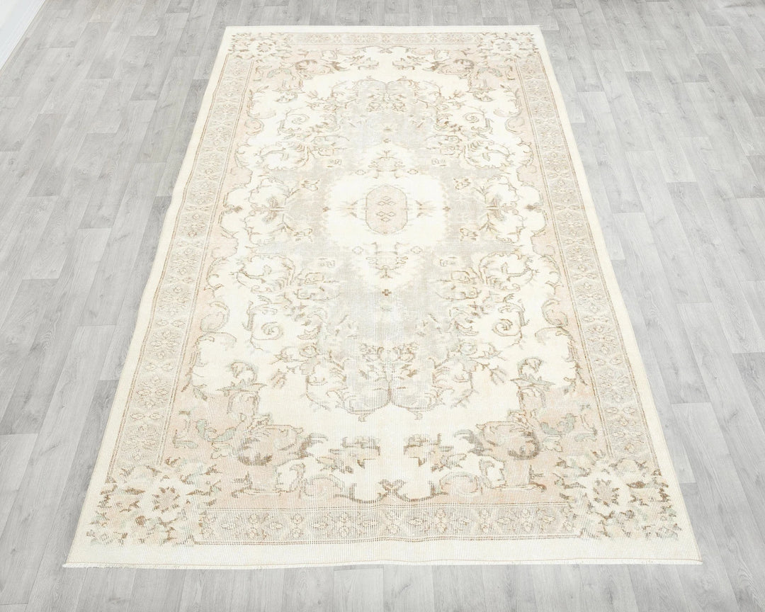 Multicolor Turkish Oushak Rug 8' 11" x 5' 3" Hand-Knotted | No. VR96294