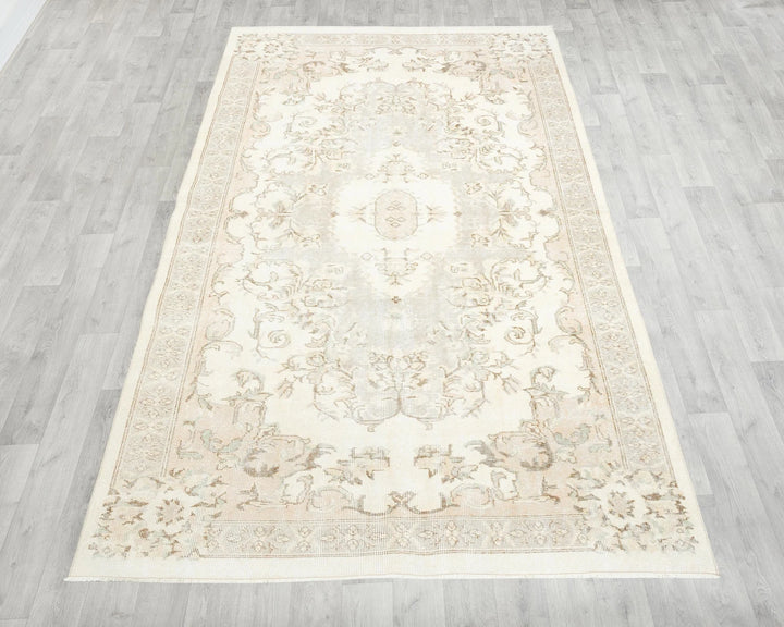 Multicolor Turkish Oushak Rug 8' 11" x 5' 3" Hand-Knotted | No. VR96294