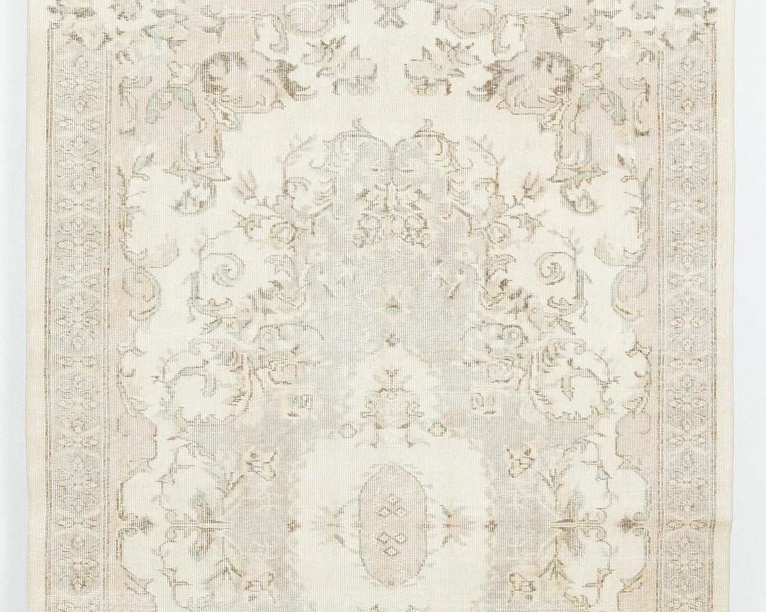 Multicolor Turkish Oushak Rug 8' 11" x 5' 3" Hand-Knotted | No. VR96294