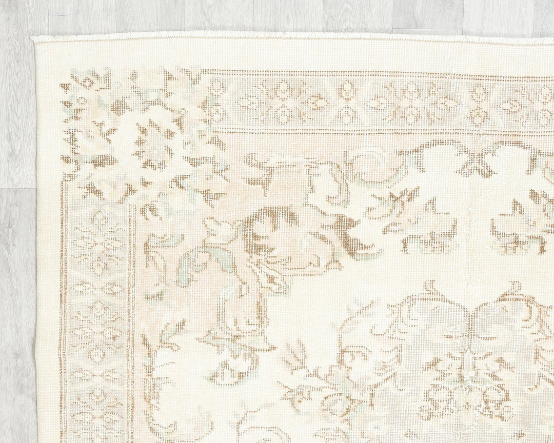 Multicolor Turkish Oushak Rug 8' 11" x 5' 3" Hand-Knotted | No. VR96294