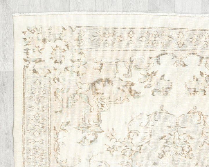 Multicolor Turkish Oushak Rug 8' 11" x 5' 3" Hand-Knotted | No. VR96294