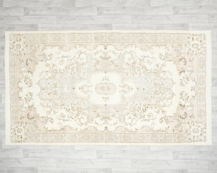 Multicolor Turkish Oushak Rug 8' 11" x 5' 3" Hand-Knotted | No. VR96294