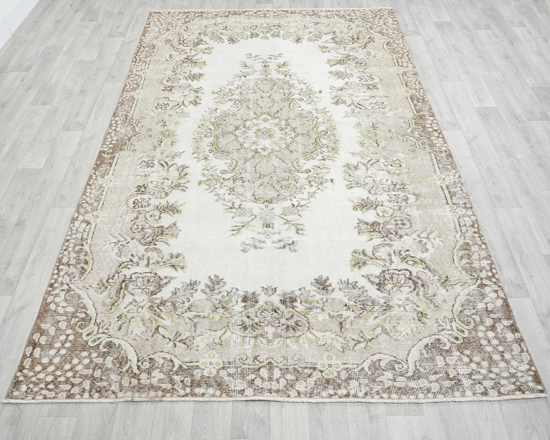 Multicolor Turkish Oushak Rug 9' 1" x 5' 10" Hand-Knotted | No. VR96448